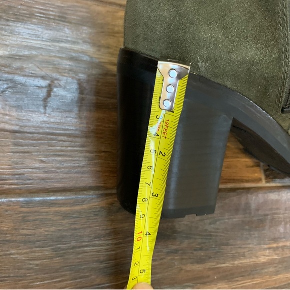 Frye Women’s Danica Lug Lace Up Zip Green Suede Peep Toe Boots Size 10 M - Picture 15 of 15